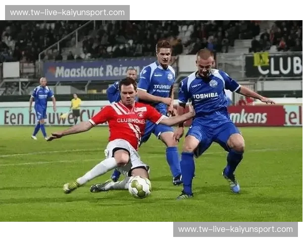 荷兰足球双雄的史诗对决：布雷达与埃因霍温的绿茵传奇